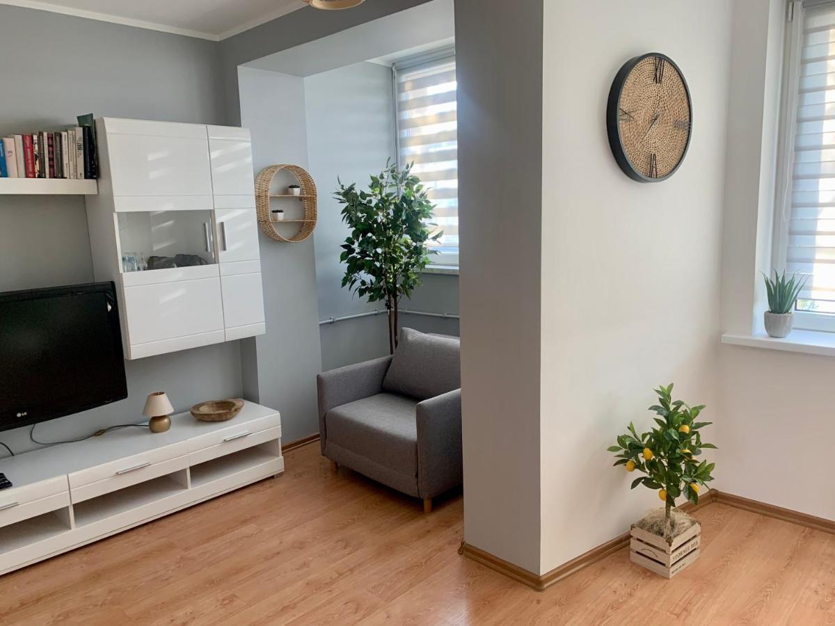 Apartament Joanna 2 Parter Blisko Prezero Gliwice Bagian luar foto