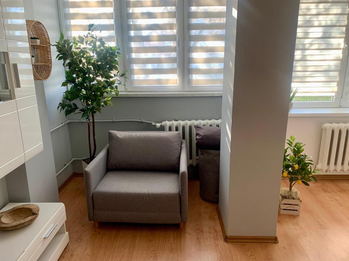 Apartament Joanna 2 Parter Blisko Prezero Gliwice Bagian luar foto